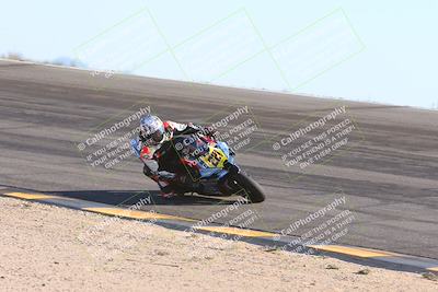 media/Nov-17-2024-CVMA (Sun) [[1fec520723]]/Race 11-Amateur Supersport Open/